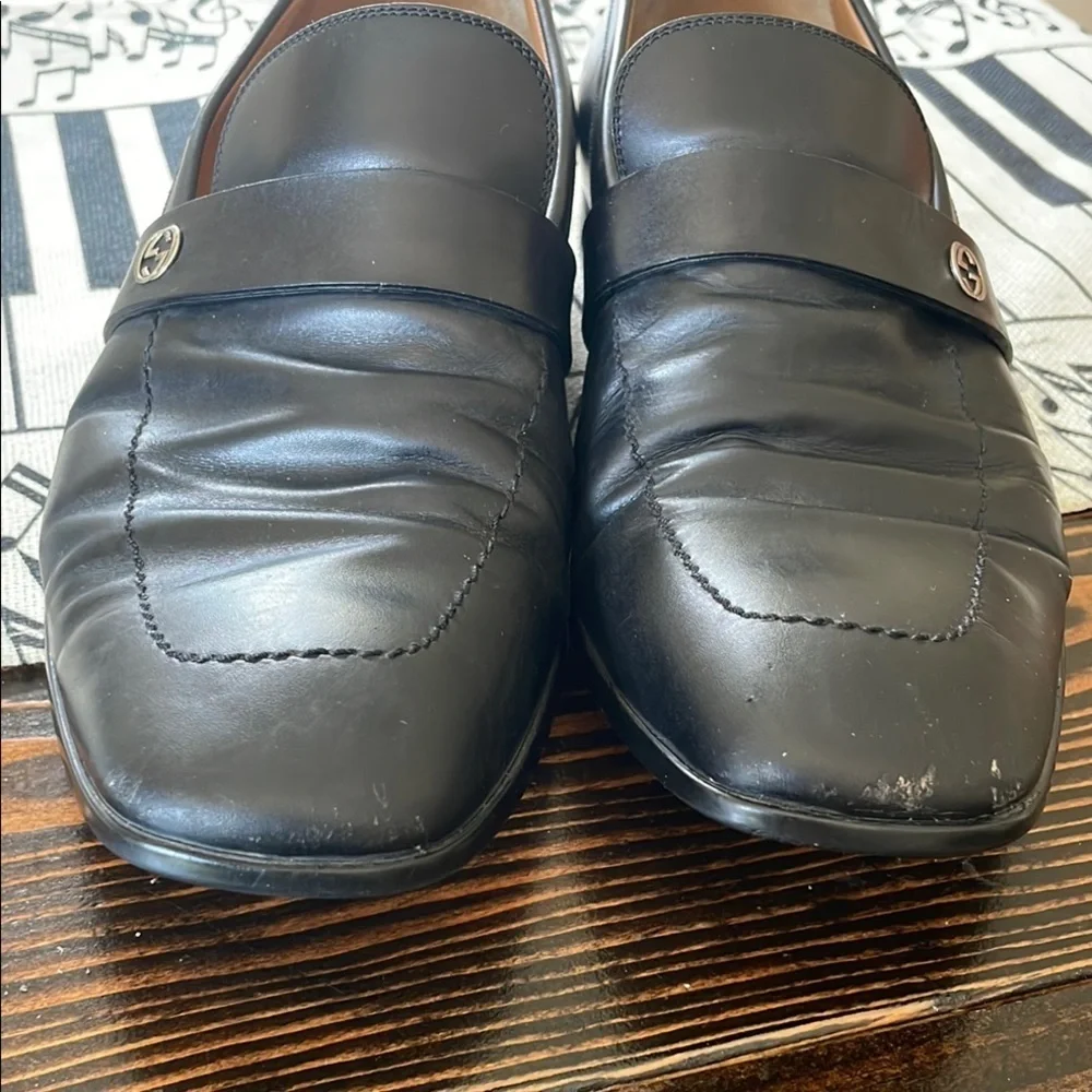 Gucci Black Slip-On Loafers with Polished Leather
